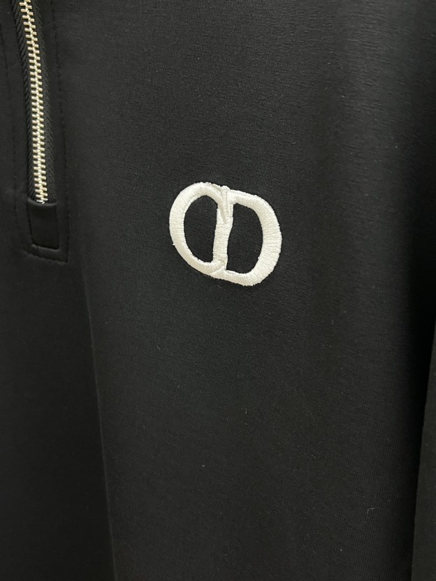 ディオール「Dior」エンブロイダリー フーデッド セットアップ