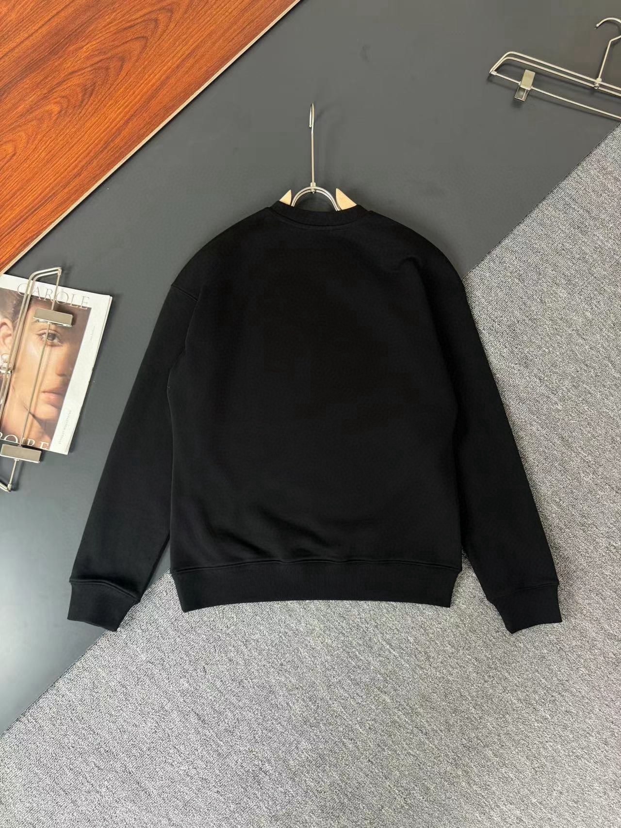 ディオール「Dior」エンブレム ロゴ プルオーバー スウェットシャツ 