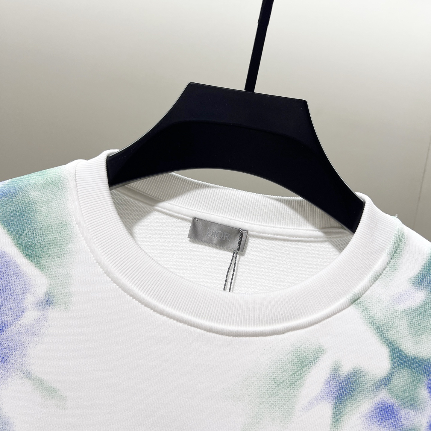 ディオール「Dior」エンブレム 刺繍 スウェットシャツ