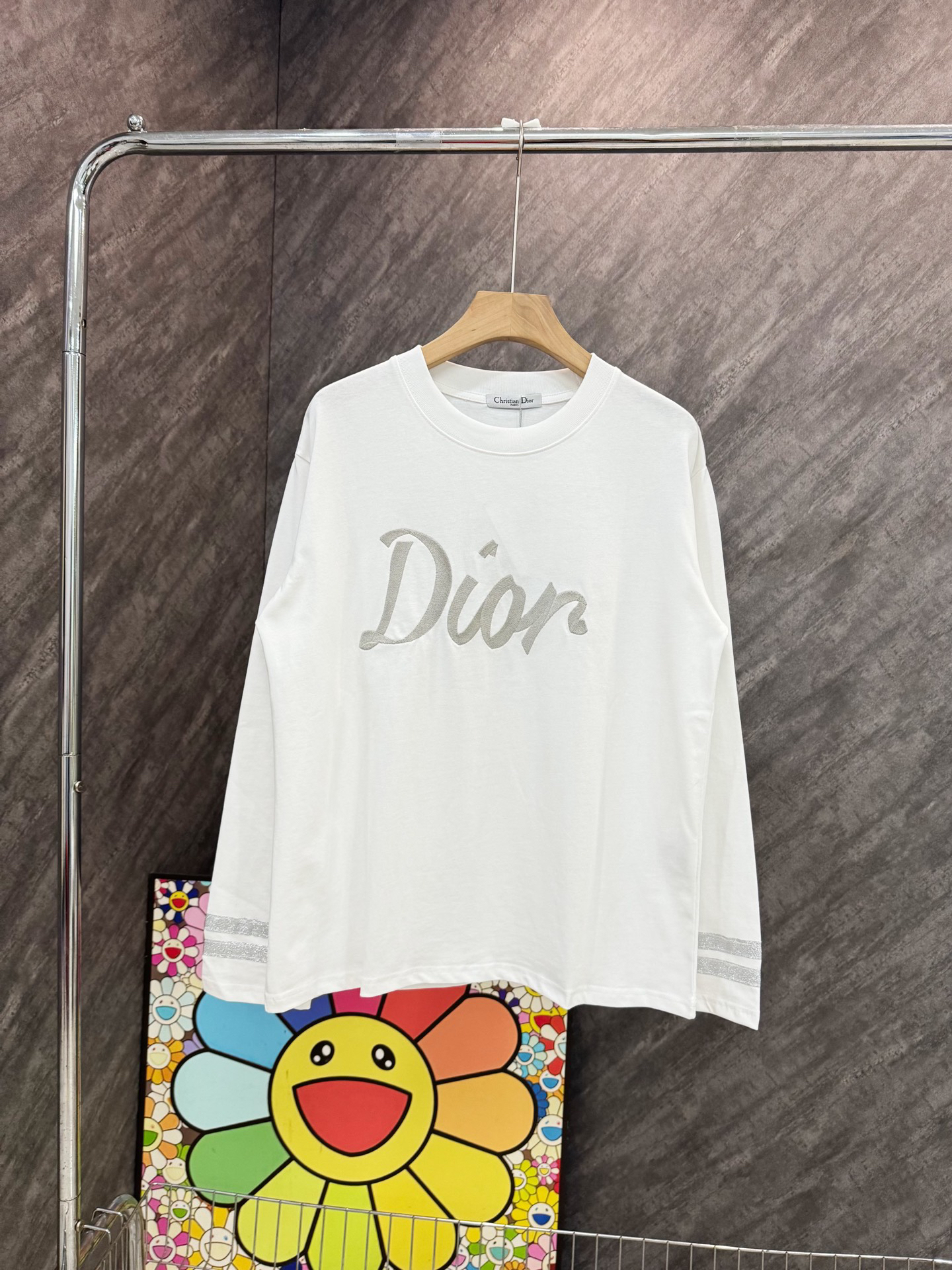 ディオール「Dior」リボン & 47 ロゴ 刺繍 ロング Tシャツ