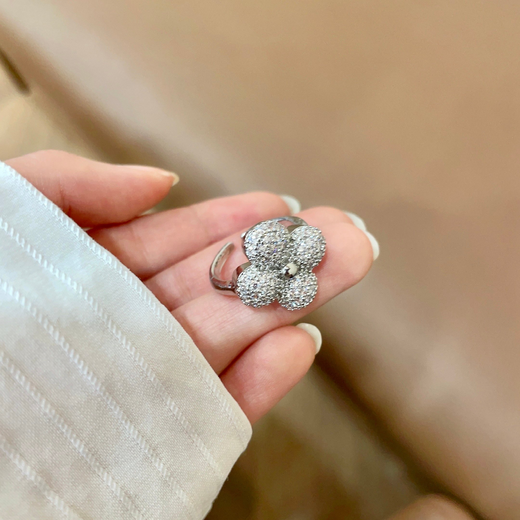 ルイ・ヴィトン「Louis Vuitton」Le Damier de Louis Vuitton ダイヤモンド リング