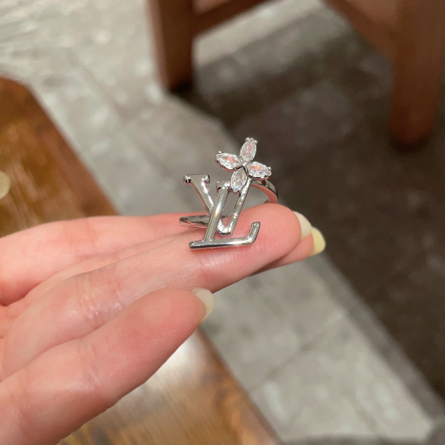 ルイ・ヴィトン「Louis Vuitton」Diamonds Pavé リング