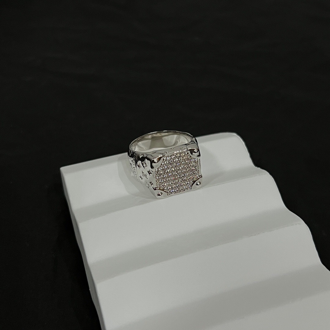 ルイ・ヴィトン「Louis Vuitton」Blossom ミニリング