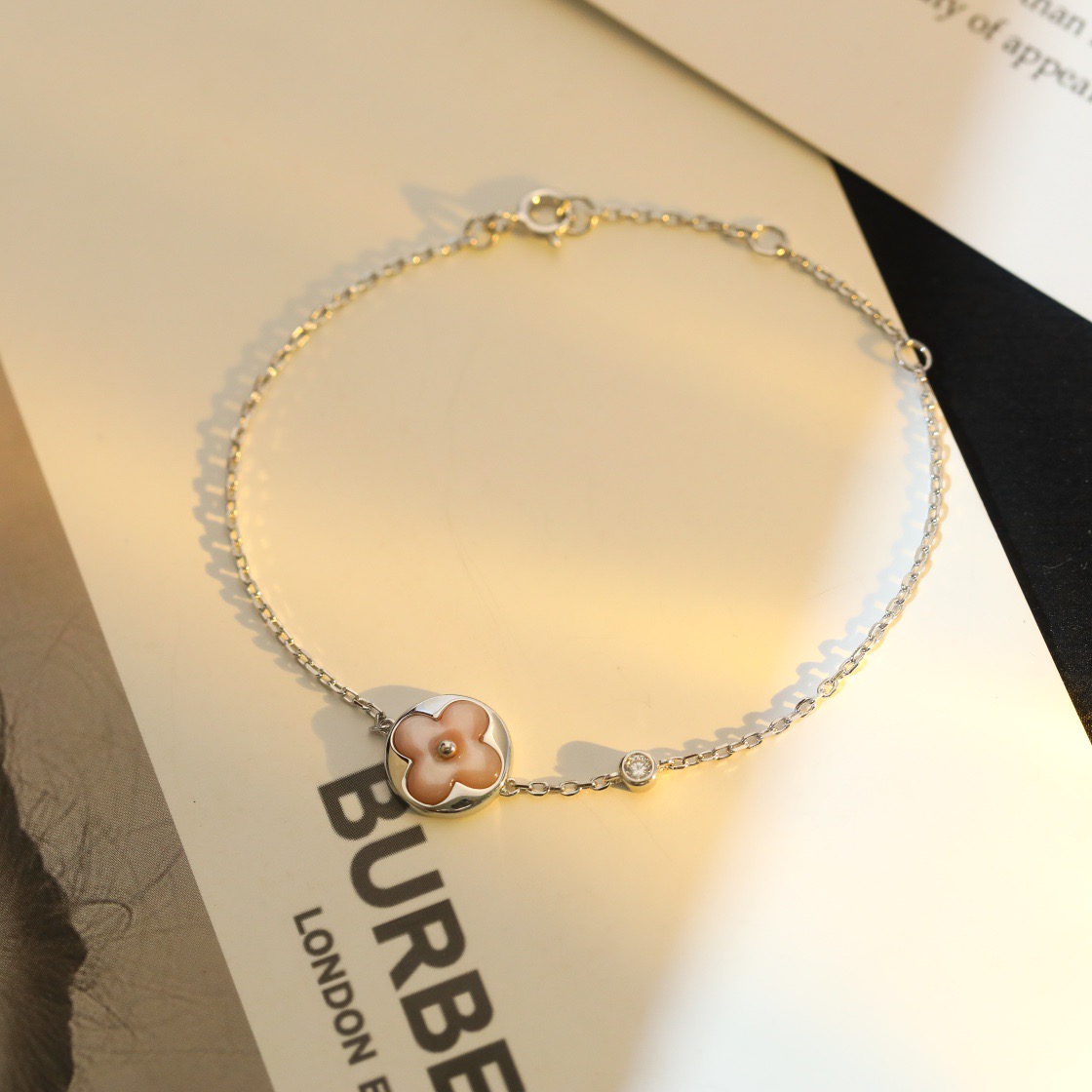 ルイ・ヴィトン「Louis Vuitton」Monogram Opal ブレスレット