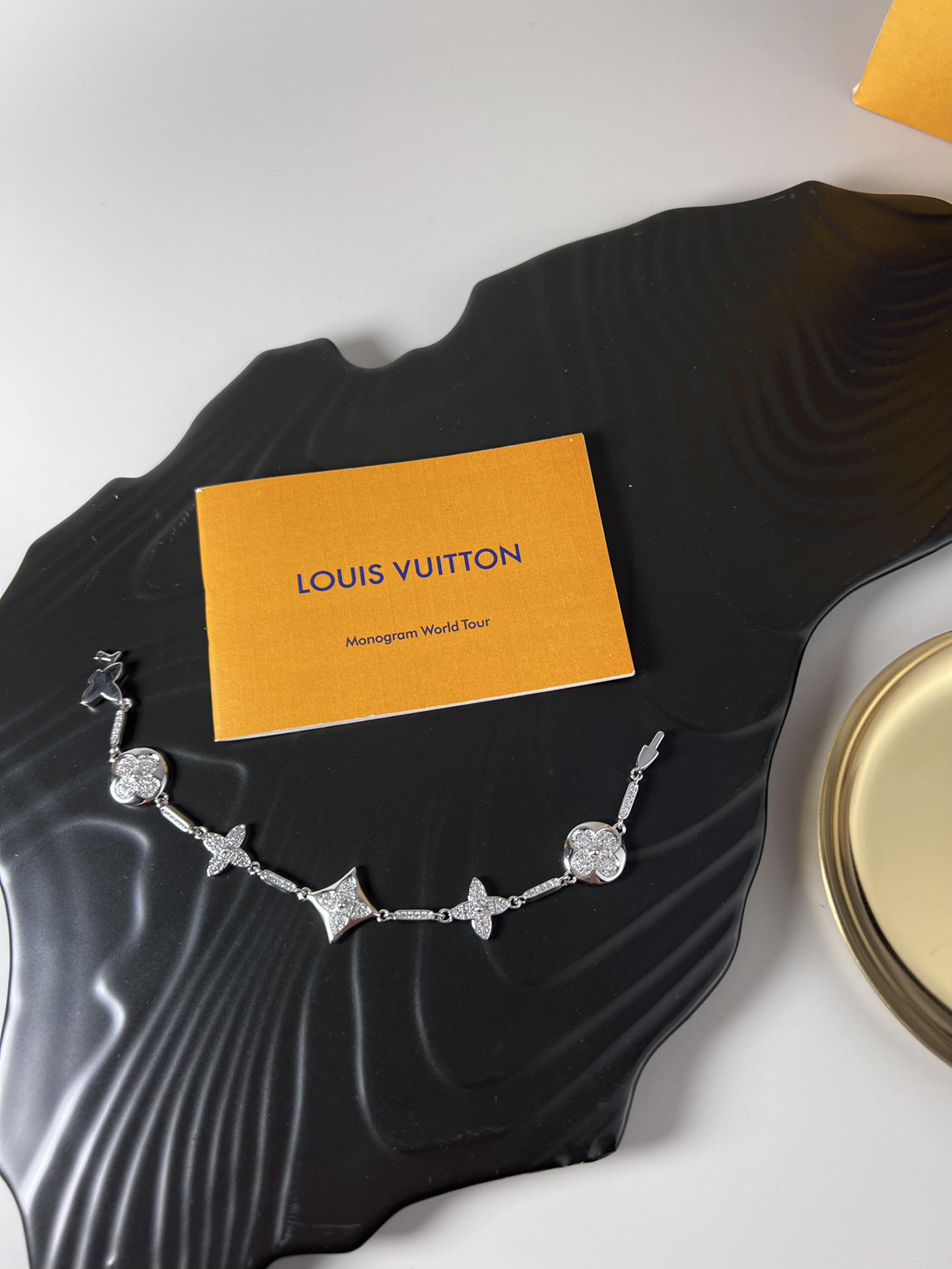 ルイ・ヴィトン「Louis Vuitton」Le Damier de Louis Vuitton ブレスレット