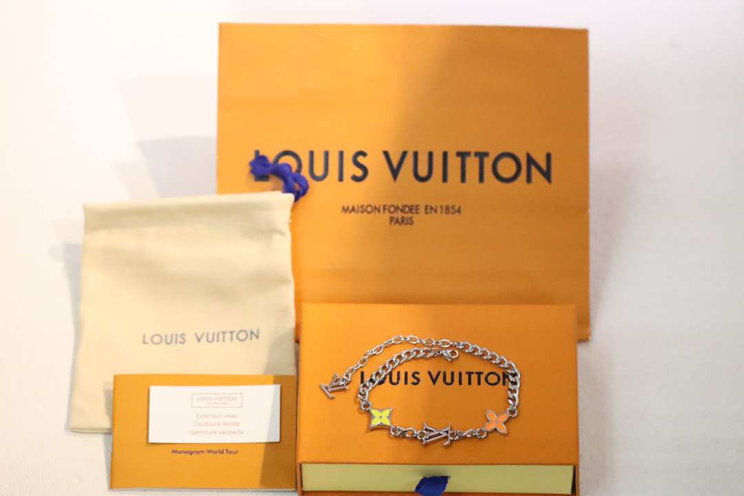 ルイ・ヴィトン「Louis Vuitton」キューバンチェーンブレスレット