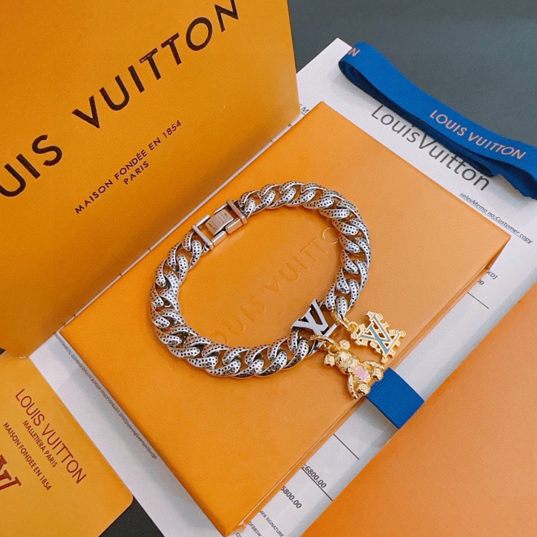 ルイ・ヴィトン「Louis Vuitton」ヴィンテージシルバースタイル ブレスレット