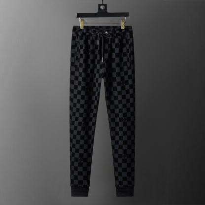 ルイ・ヴィトン「Louis Vuitton」フード付きトレーナー