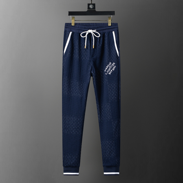 ルイ・ヴィトン「Louis Vuitton」2025 FW MENSWEAR SPORTS SUIT