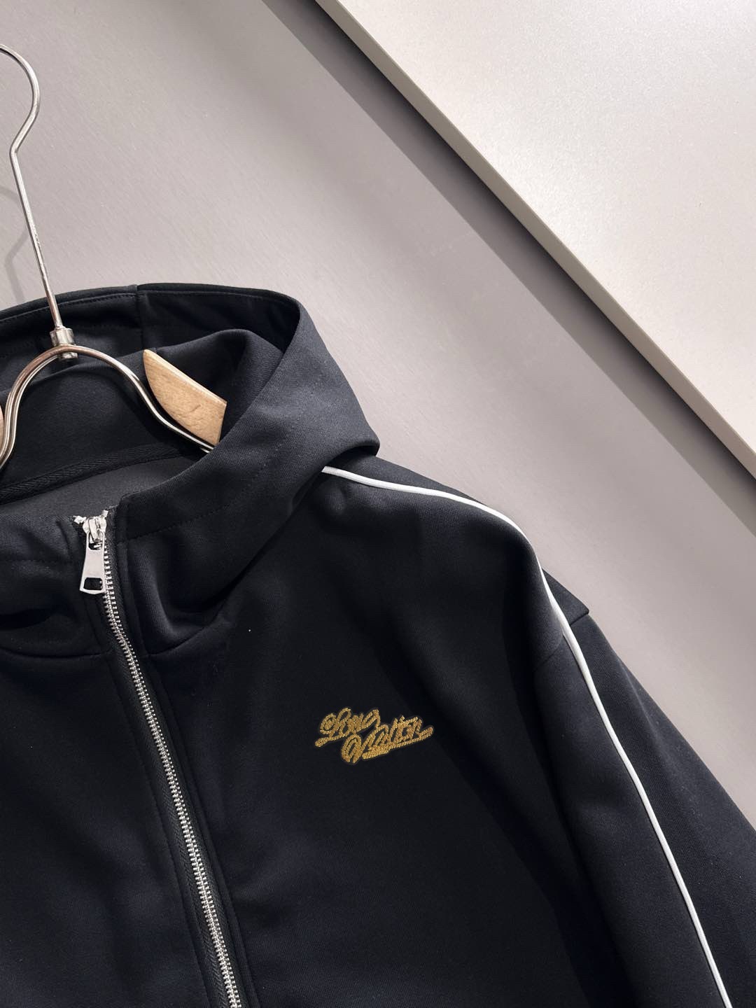 ルイ・ヴィトン「Louis Vuitton」2025 秋冬コレクション トレーナーセットアップ 