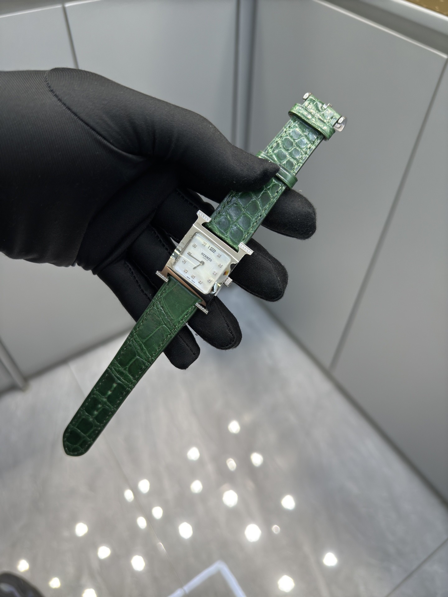 エルメス「Hermès」ウールH腕表 小さいサイズ 25mm