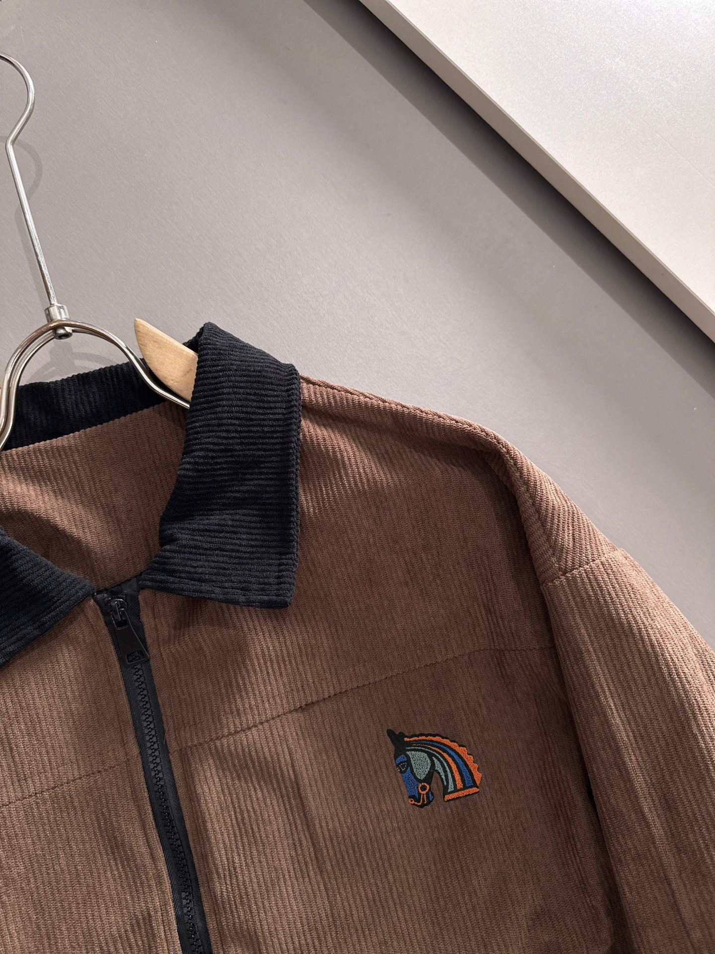 エルメス「Hermès」アーストーン アウタージャケット