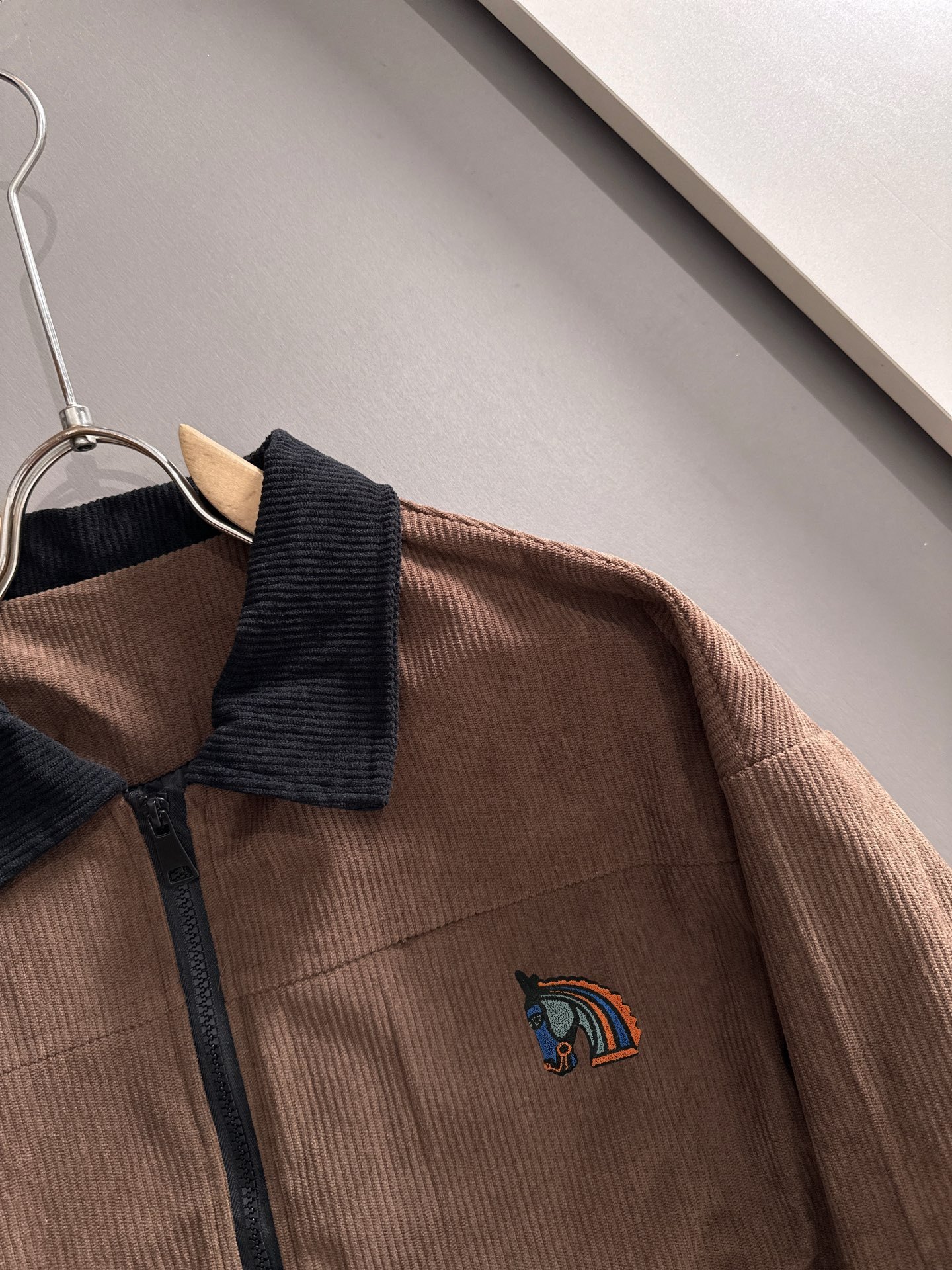 エルメス「Hermès」アーストーン アウタージャケット