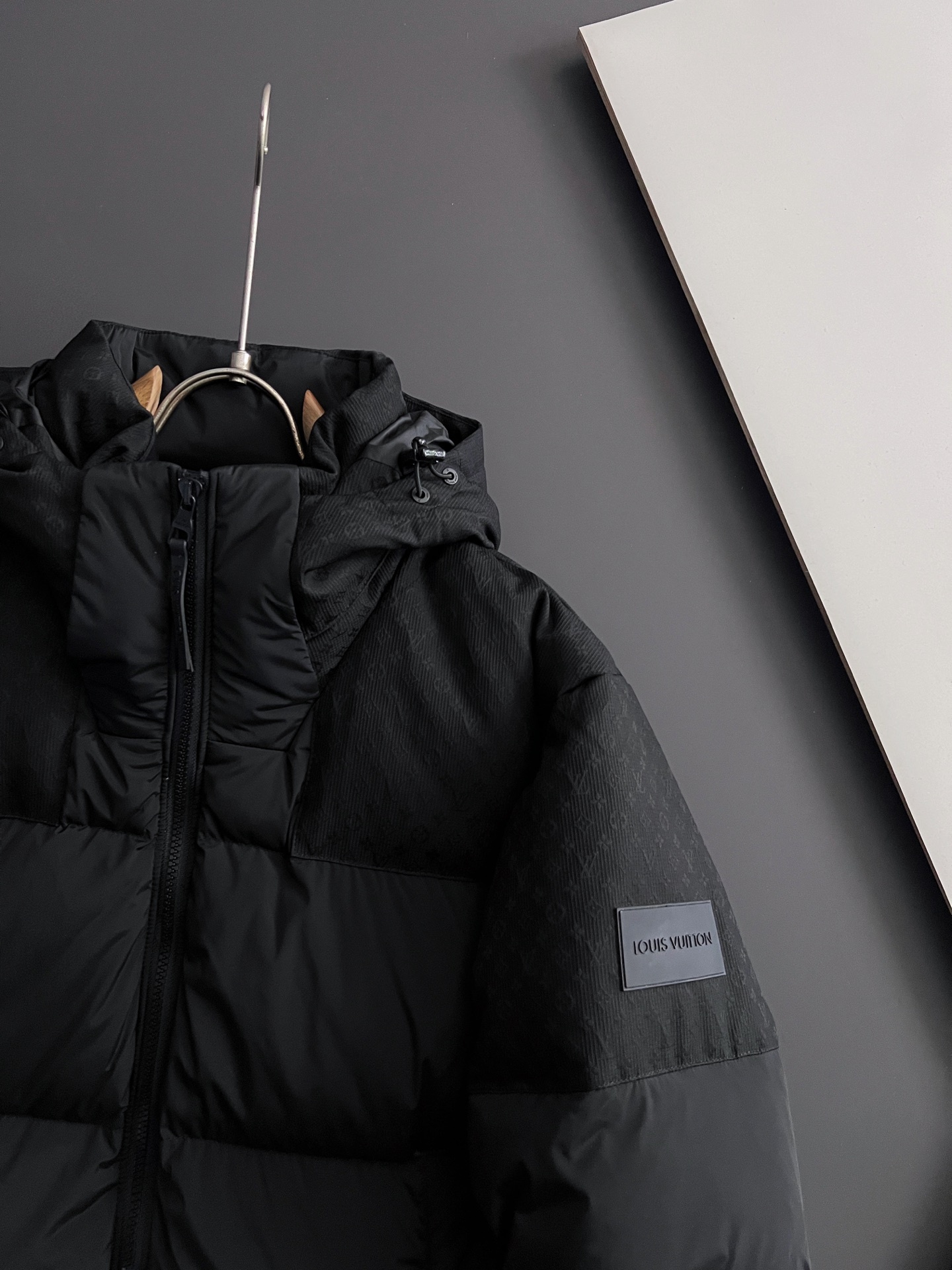 エルメス「Hermès」ダウンジャケット