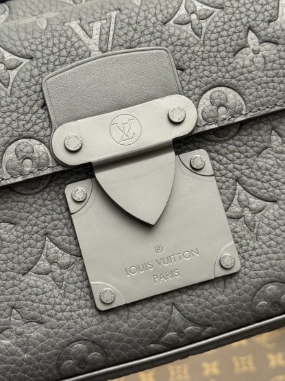 ルイ・ヴィトン「Louis Vuitton」S Lock トーリロンレザー メッセンジャーバッグ