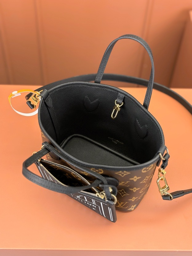 ルイ・ヴィトン「Louis Vuitton」ネヴァーフル インサイドアウト BB ハンドバッグ