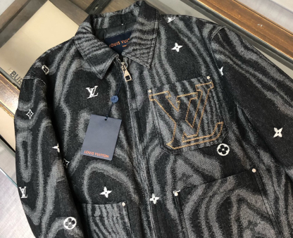 ルイ・ヴィトン「Louis Vuitton」2025 秋冬 バレー ジャケット スタジャン