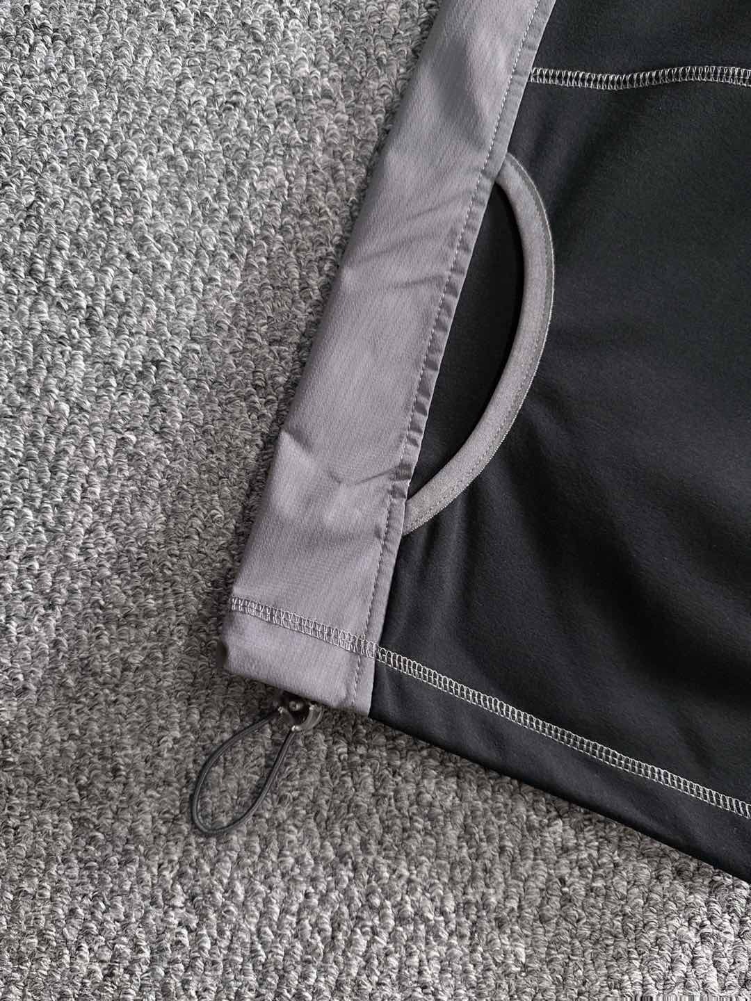 ルイ・ヴィトン「Louis Vuitton」クラシック ウインドブレーカー ジャケット