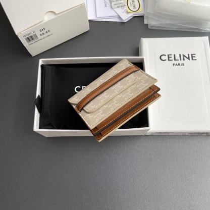 セリーヌ「Celine」TRIOMPHE カードケース