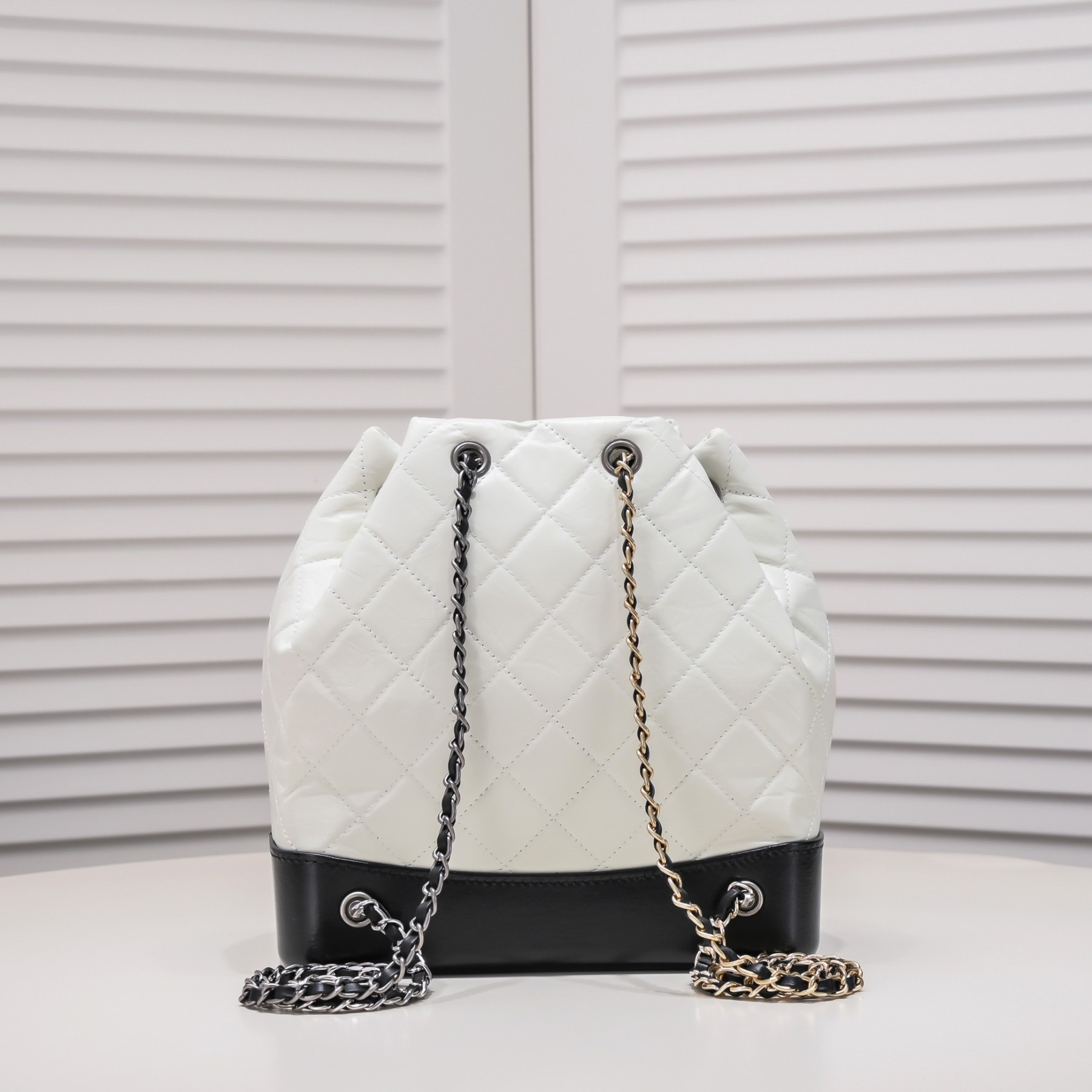 シャネル「Chanel」17 ガブリエル ホーボーバッグ