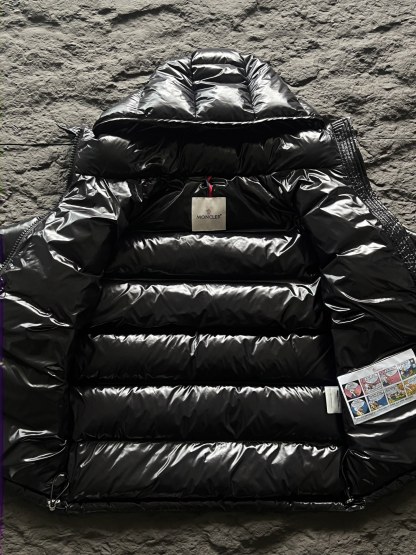 モンクレール「Moncler」Maire ホッデッド ダウンジャケット