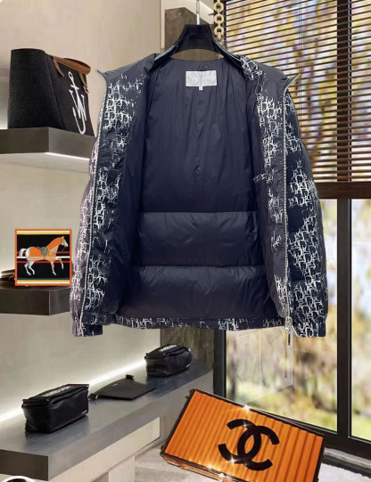 ディオール「Dior」ダウンジャケット