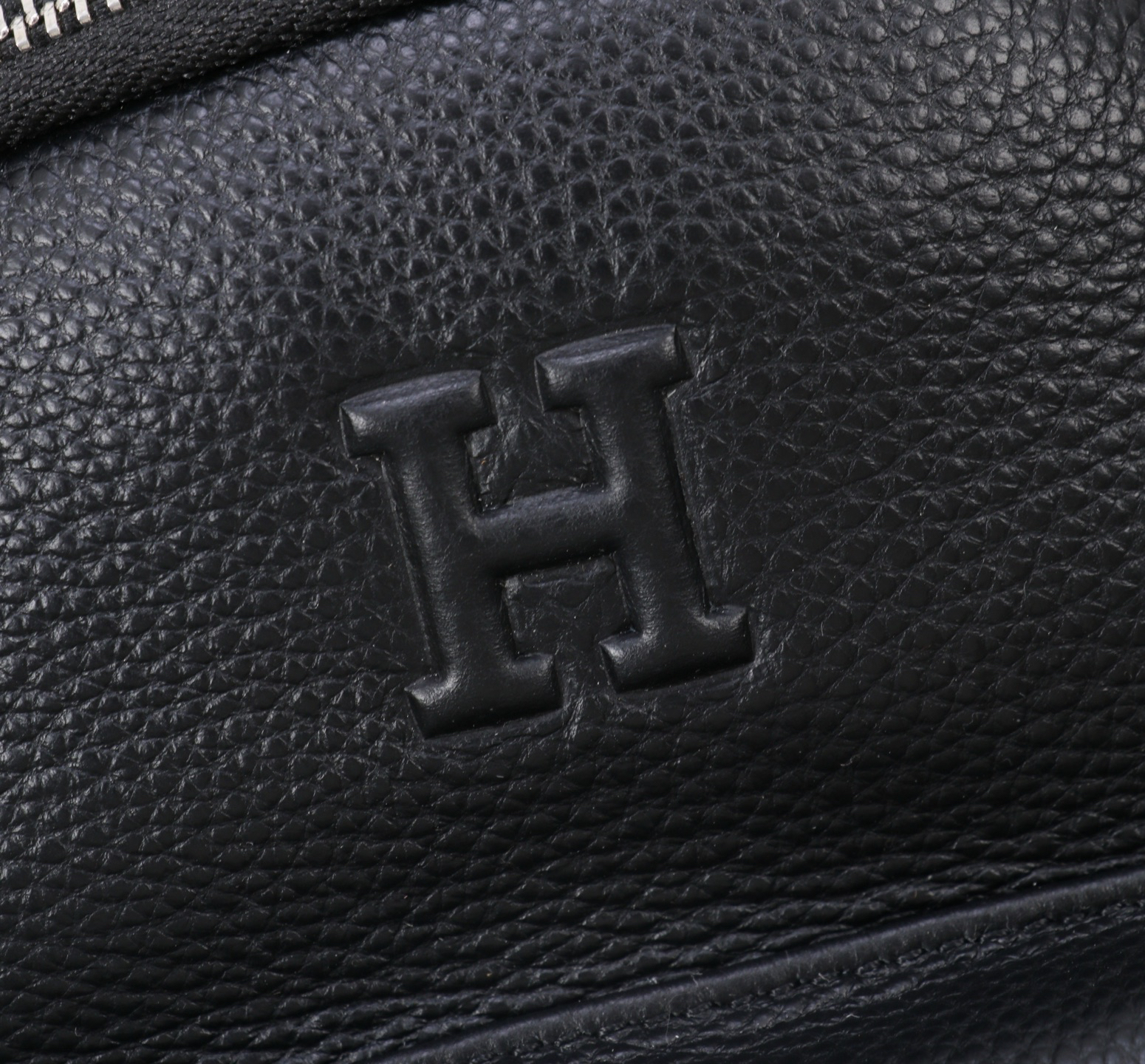 エルメス「Hermès」エンボス レザー ファニーパック