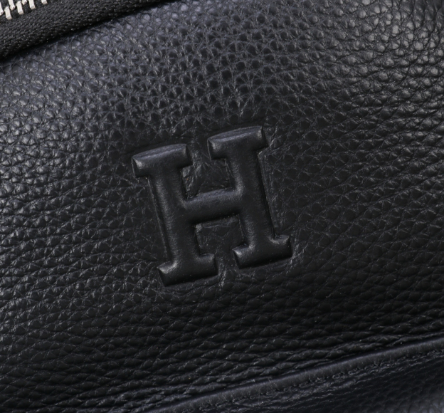 エルメス「Hermès」エンボス レザー ファニーパック