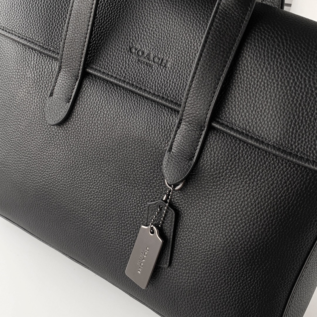 コーチ「Coach」メンズフルレザー ビジネスバッグ
