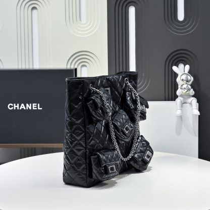 シャネル「Chanel」Vintage プレミアム ベビーカーフ ショッピングトート