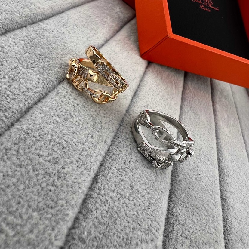 エルメス「Hermès」アイコニック＆クラシック リング コレクション