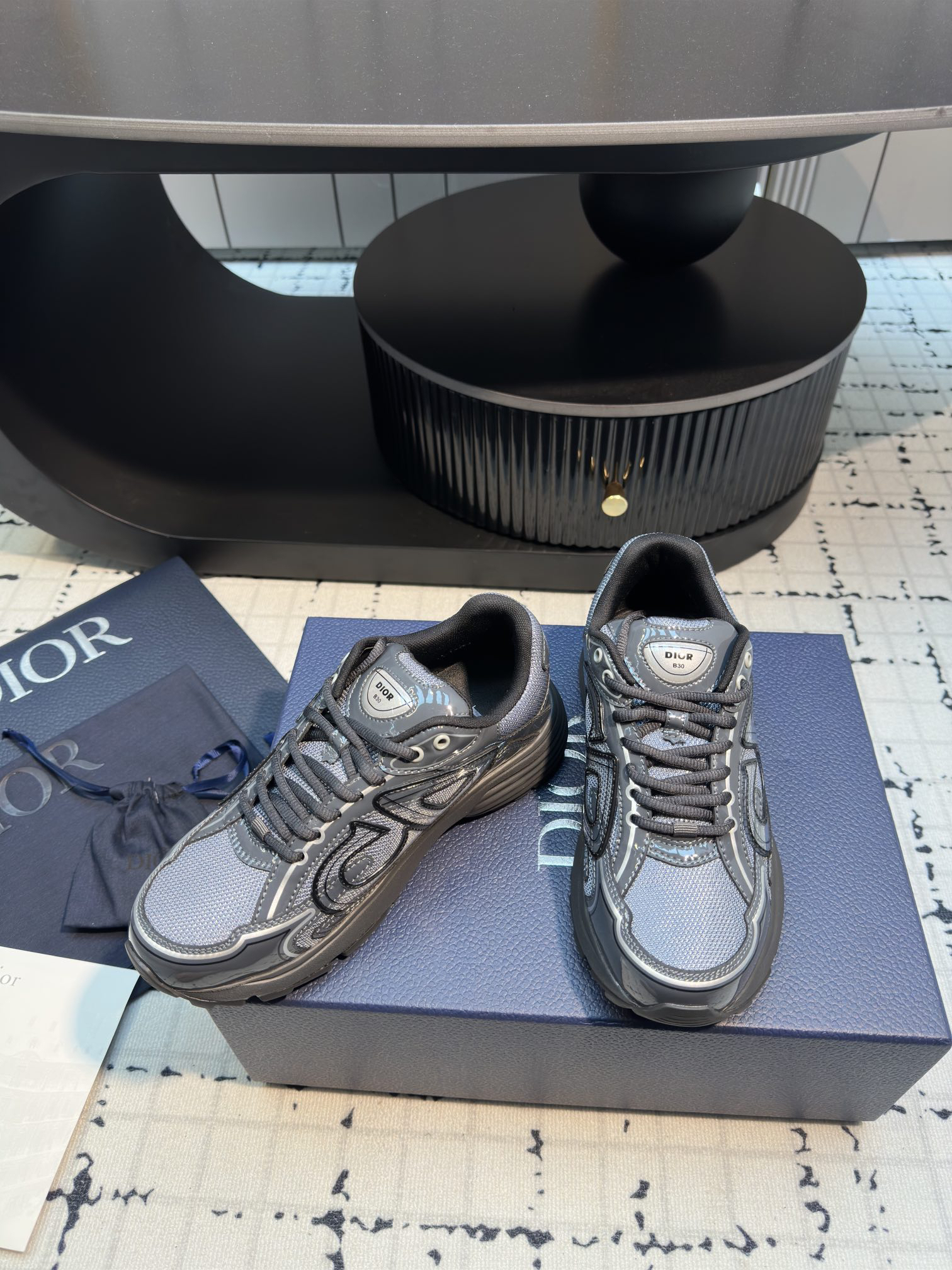 ディオール「Dior」B30 ユニセックス スニーカー