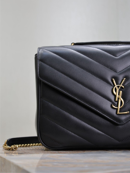 2026サンローラン「Saint Laurent LOULOU グラン マトラッセラムスキン ショルダーバッグ