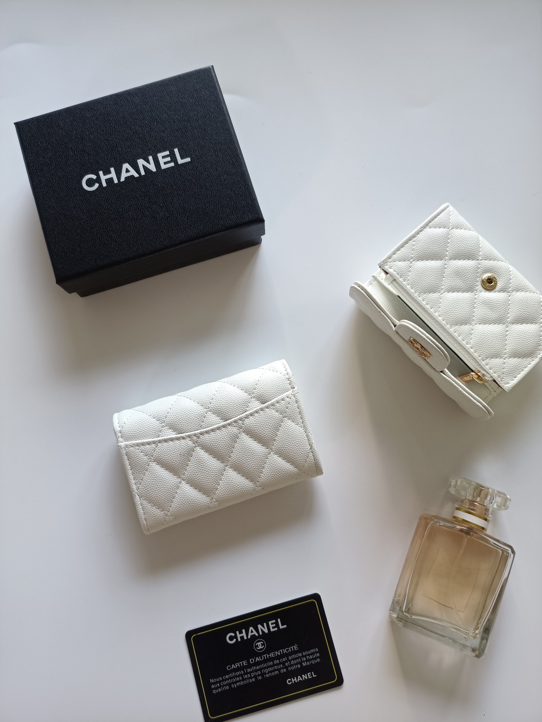 シャネル「Chanel」シャネル クラシック ジップ カードホルダー / コインケース