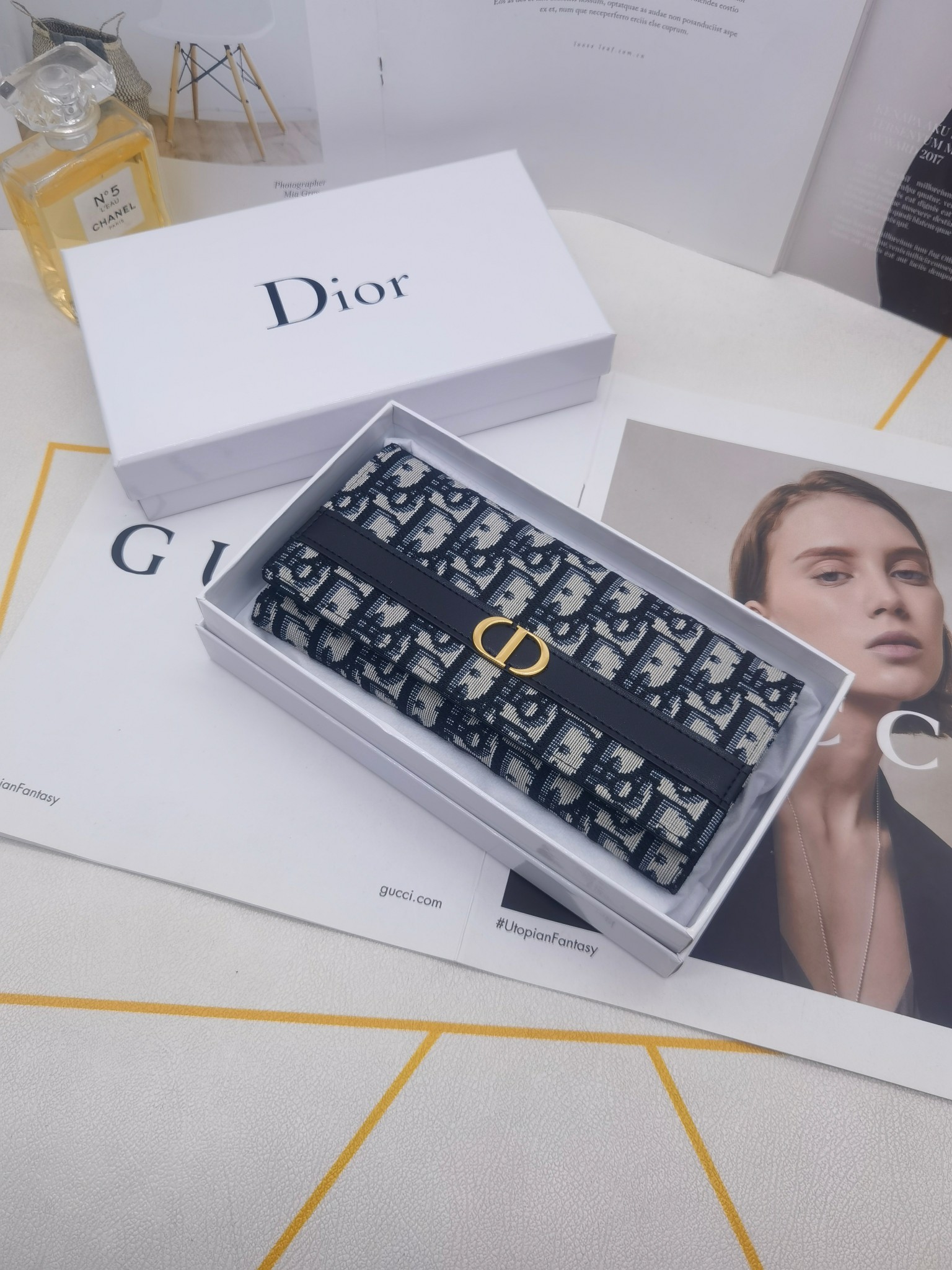 ディオール「Dior」Montaigne ロングウォレット-ISETAN PRESTIGE CURATED