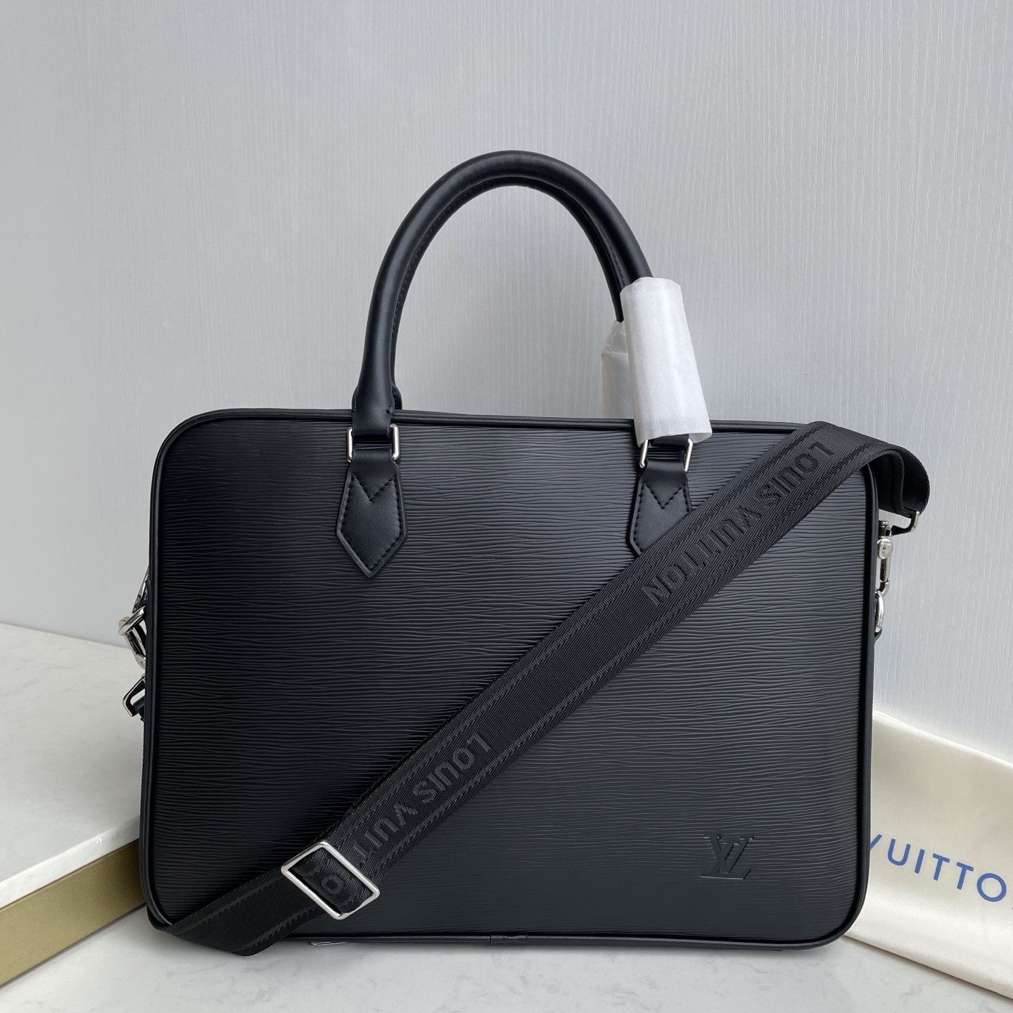 ルイ・ヴィトン「Louis Vuitton」ルイ・ヴィトン メンズ ブリーフケース / ビジネスバッグ 