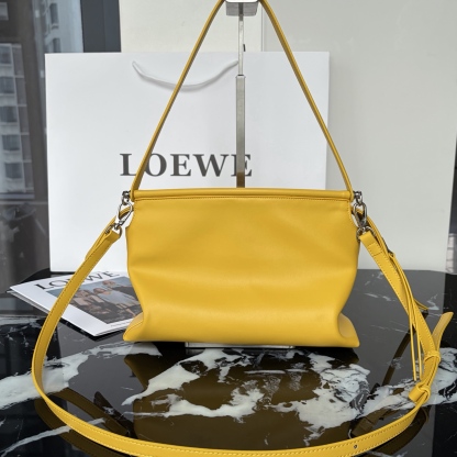 ロエベ「Loewe」2026 ロエベ アマソナ 180 ハンドバッグ / トートバッグ