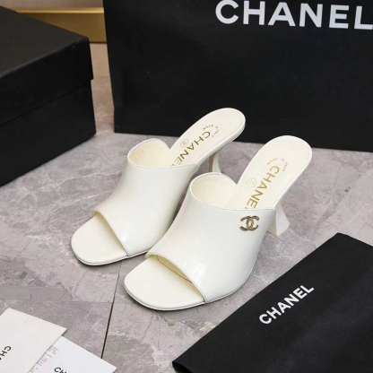 シャネル「Chanel」シャネル プレミアムカジュアルスニーカー (2026年モデル) / レジャースニーカー