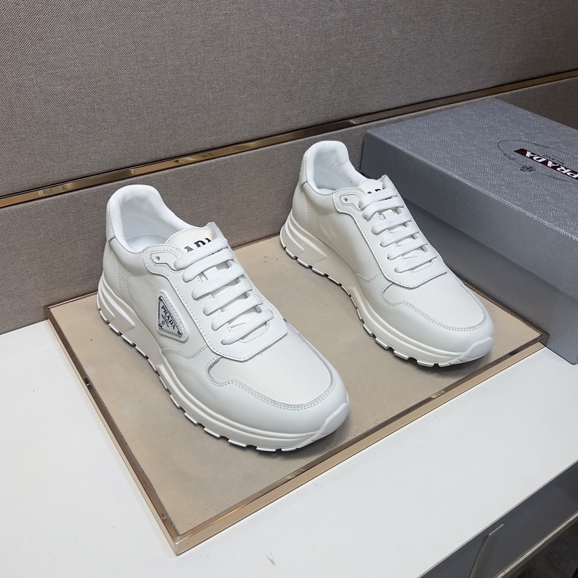プラダ「Prada」プラダ プレミアムスニーカー (2026年春夏モデル) / レザースニーカー