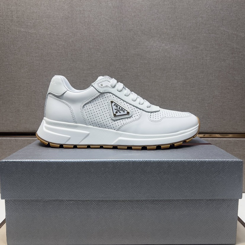 プラダ「Prada」プラダ プレミアムスニーカー (2026年春夏モデル) / レザースニーカー