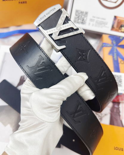 ルイ・ヴィトン「Louis Vuitton」プレミアム トゴレザーベルト / ハイエンドウエストベルト