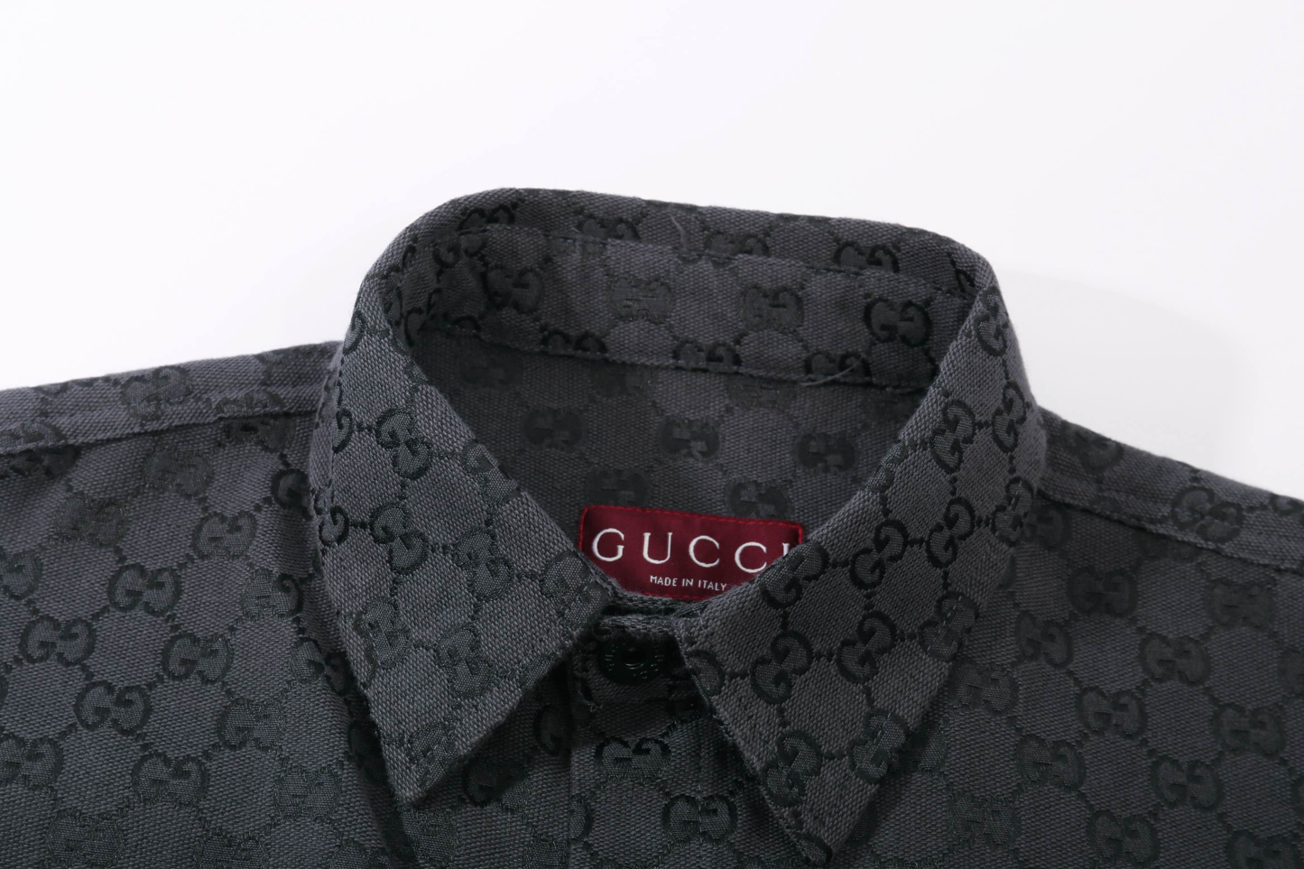グッチ「Gucci」グッチ オールオーバーロゴ ショートスリーブシャツ / デニムシャツ