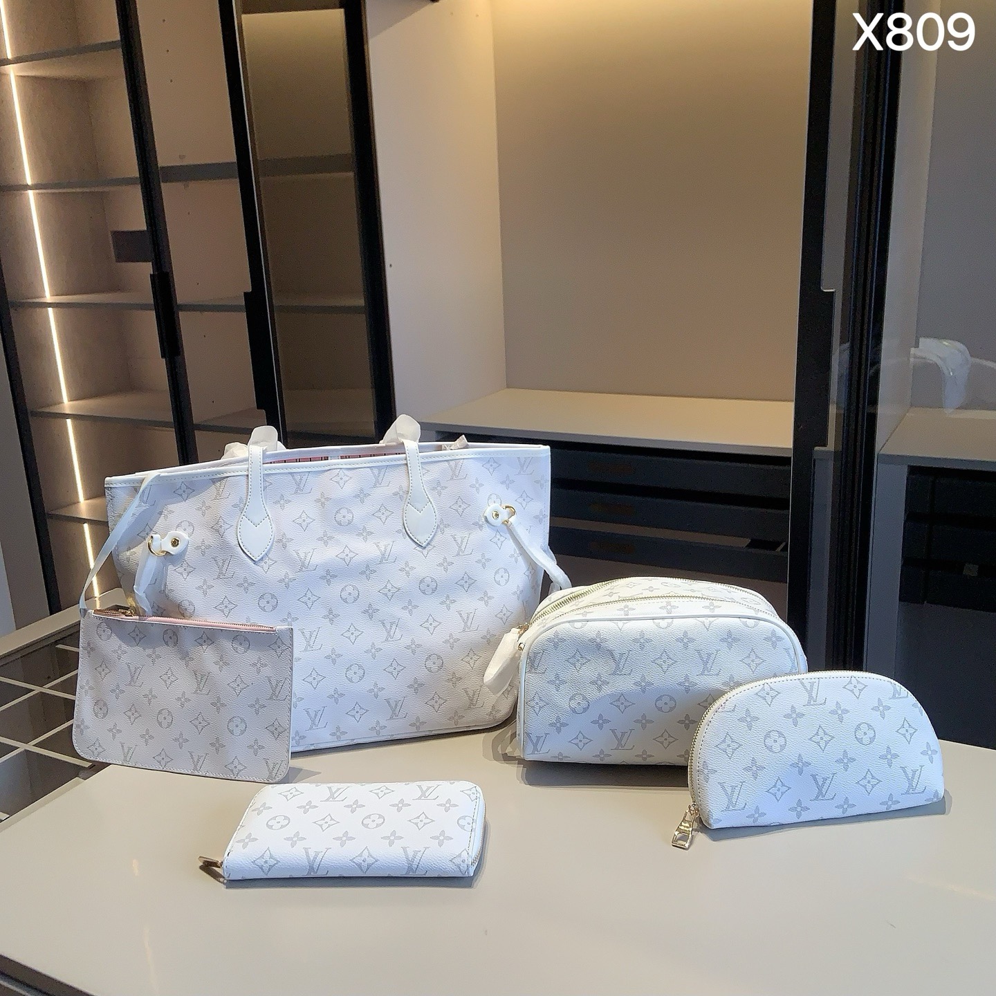 ルイ・ヴィトン「Louis Vuitton」ルイ・ヴィトン マルチポシェット アクセサリーズ 3点セット / ショルダーバッグ