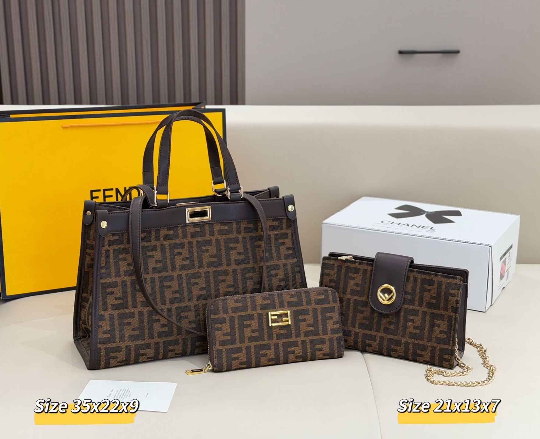 フェンディ「Fendi」コンビネーションバッグ3点セット / トートバッグ＆ポーチセット