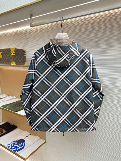 バーバリー「Burberry」バーバリー リバーシブル ジャケット / アウター