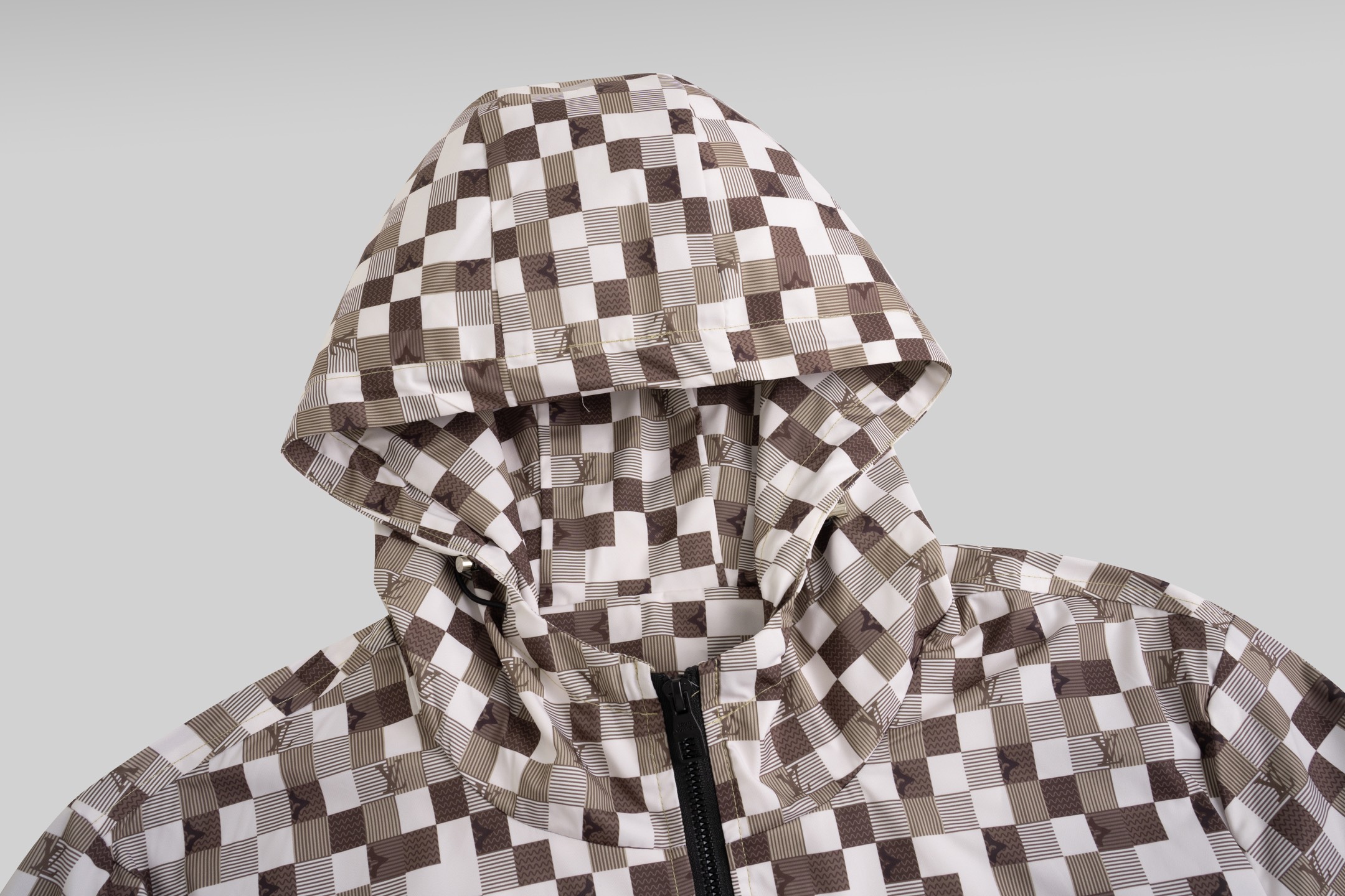 ルイ・ヴィトン「Louis Vuitton」ルイ・ヴィトン ロゴプリント ジップアップジャケット / アウター