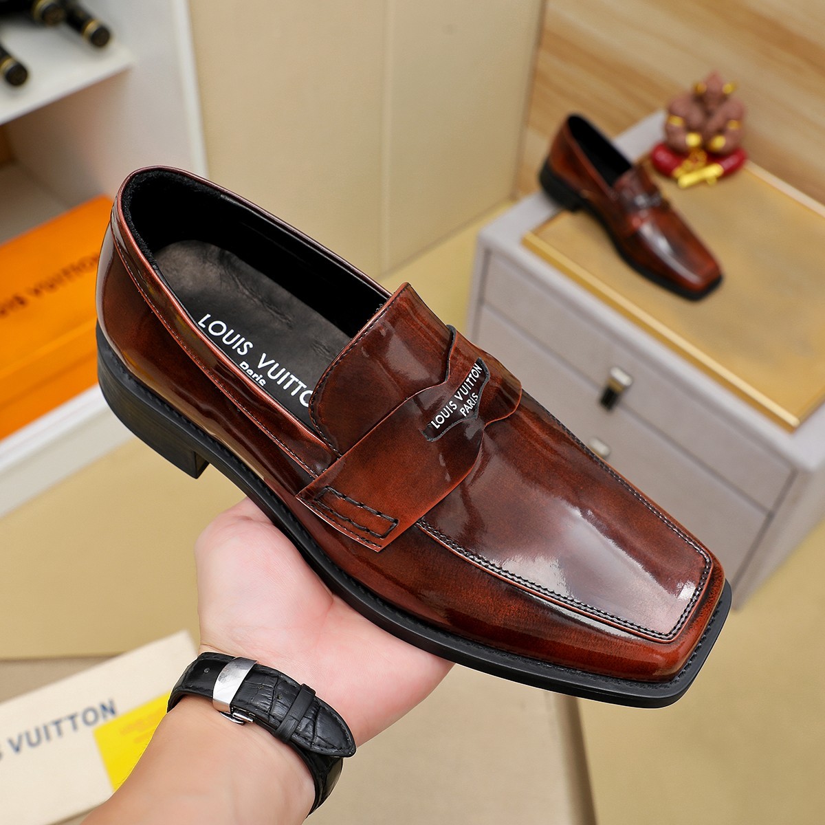 ルイ・ヴィトン「Louis Vuitton」ルイ・ヴィトン ビジネスレザーシューズ / ドレスシューズ
