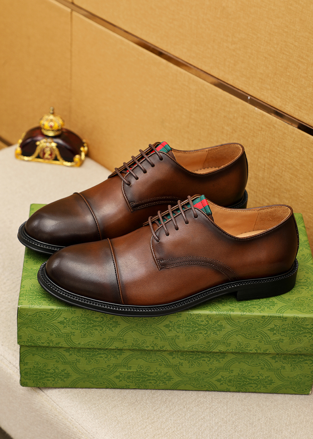 グッチ「Gucci」グッチ ビジネスレザーシューズ / ドレスシューズ