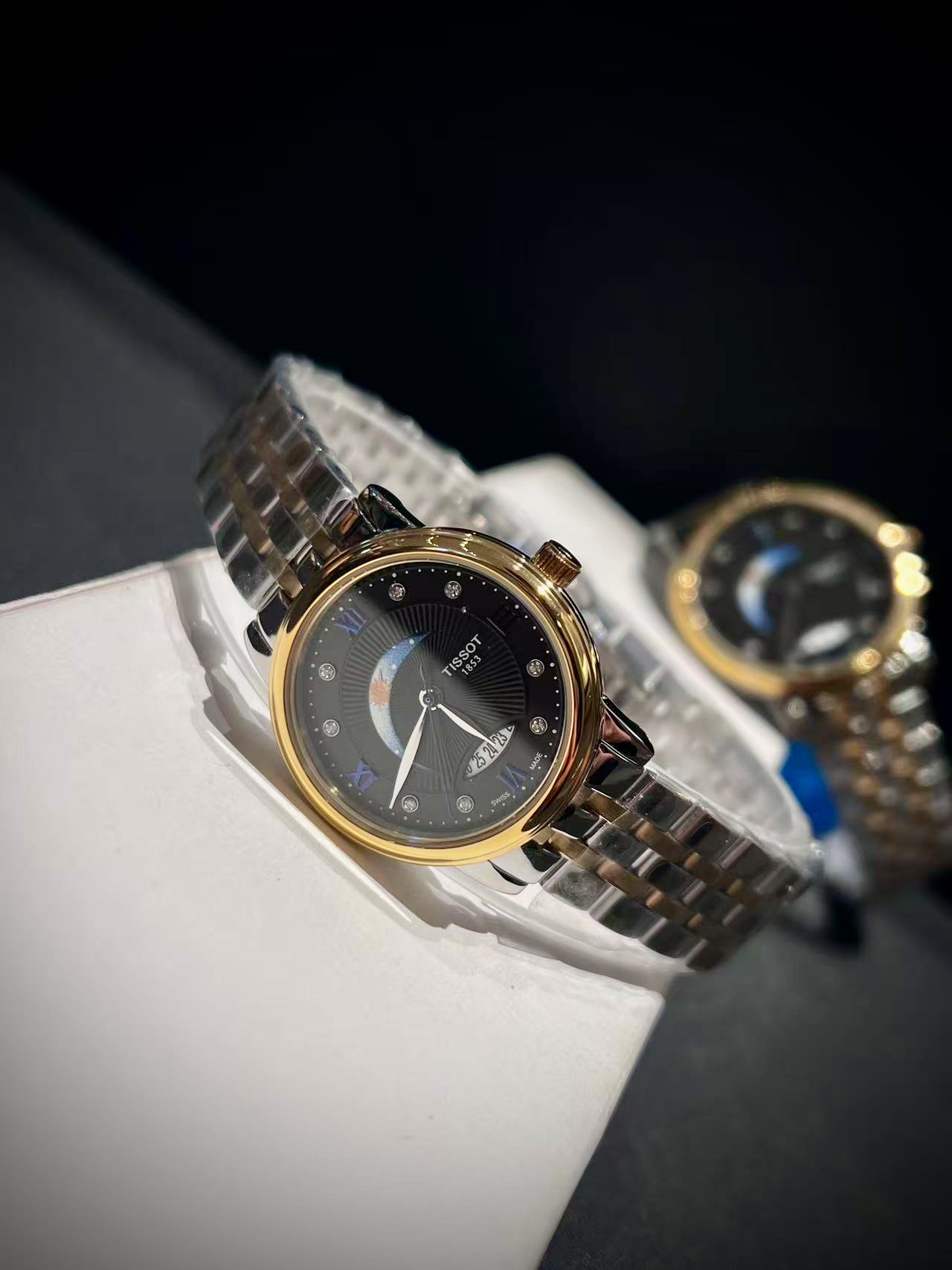 Tissot ティソ デジール ムーンフェイズ ローマ数字 / レディース＆メンズ クォーツ腕時計