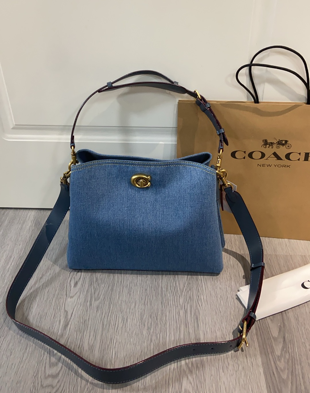 コーチ「Coach」ウィロー ショルダー バケットバッグ